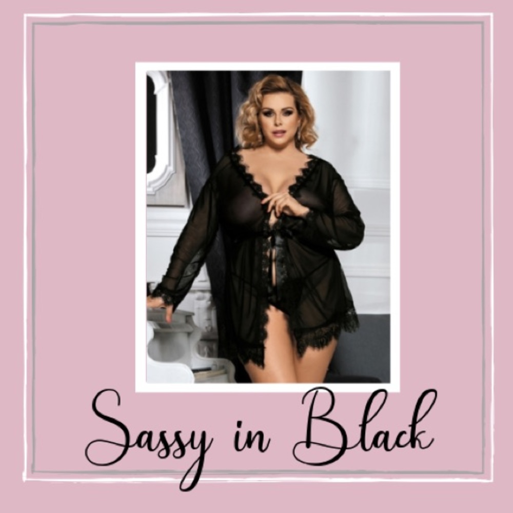 Sheer Lace Baby Doll Robe & V-string Panty